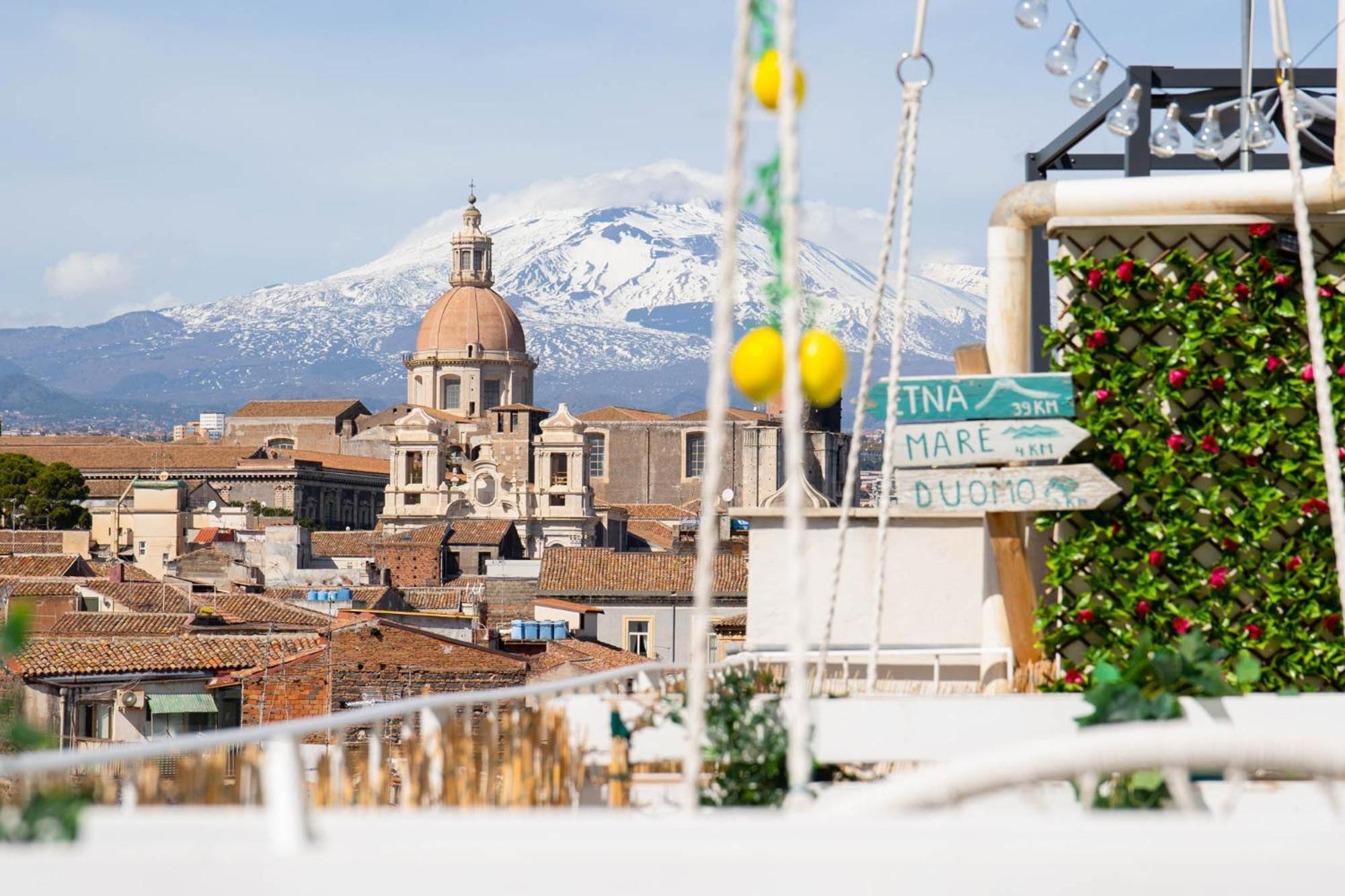Bed and Breakfast Finestra Sulla Sicilia Катания Экстерьер фото